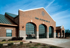 glass-commercial-doors-at-municipal-fire-station