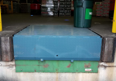 Orlando Florida Hydraulic Dock Leveler