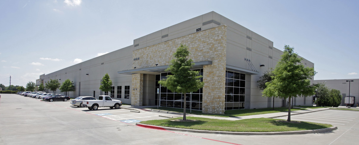 DH Pace and Door Control Services are co-located in the same facility in the Dallas region.